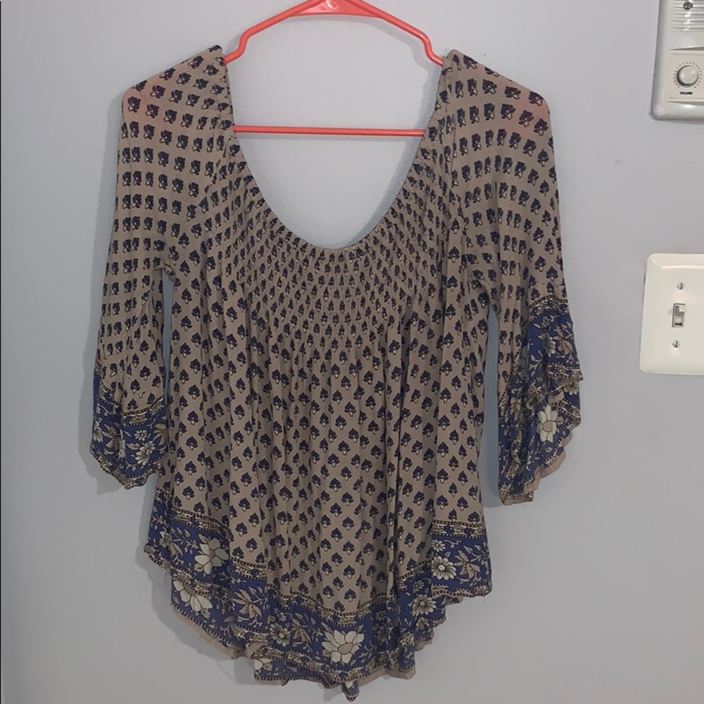 Worn a couple times! Off the shoulder top!!